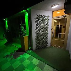 Отель Markaz Nizami Street, Баку
